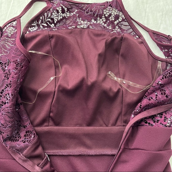 Honey and Rosie Burgundy Wine Maroon Sleeveless Dress with Lace Bodice Size XS - Picture 5 of 11